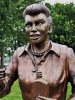 lucille-ball-statue-01-435-01a5dbf6dcde44b48f213bd89bb8022b.jpg